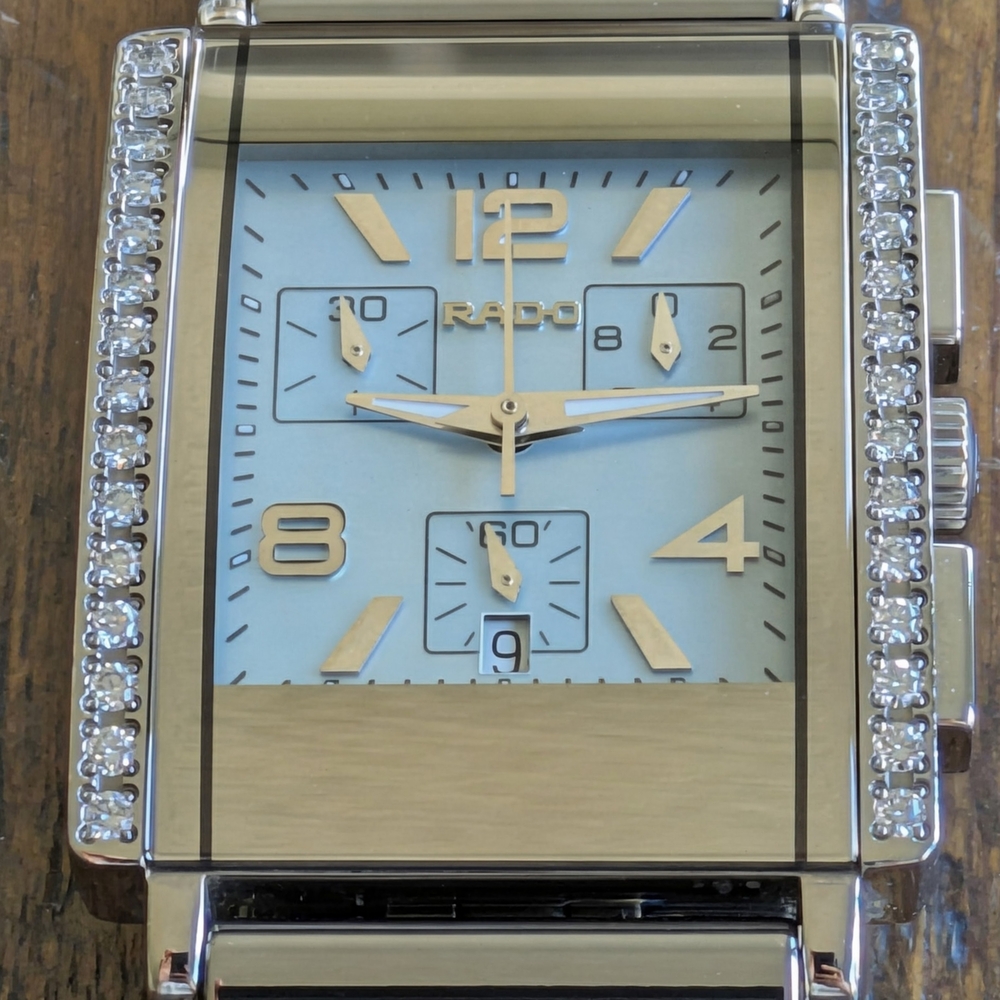 Rado DiaStar Unisex Mother Of Pearl Dial Ceramic Diamond Chronograph 538.0670.3